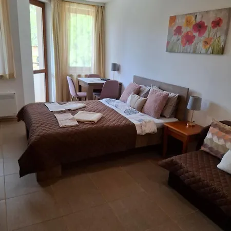 Апартамент Cozy 125 In Park *